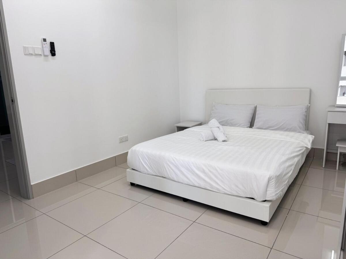 New Minimalist Cozy 3r3b Sgbesi - 6 Pax Kuala Lumpur