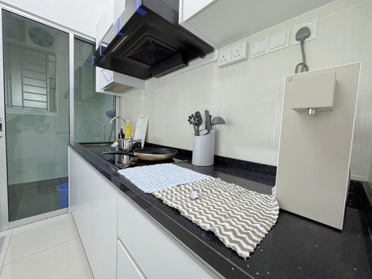New Minimalist Cozy 3r3b Sgbesi - 6 Pax *